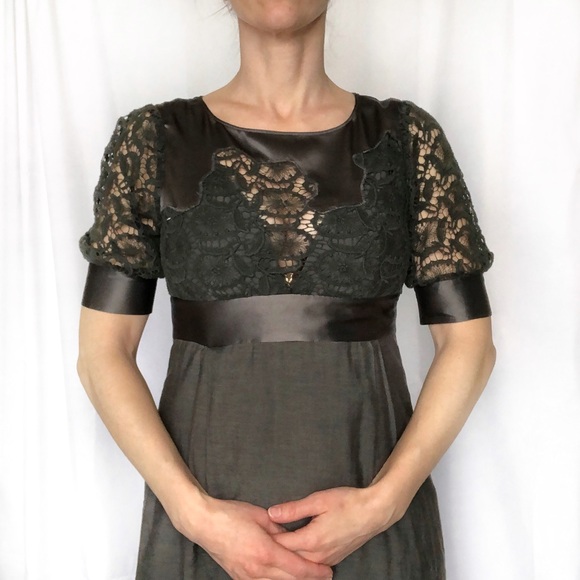 Dress - Picture 3 of 3